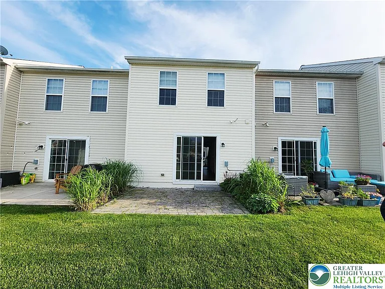 1447 Artisan Ct — Photo 3