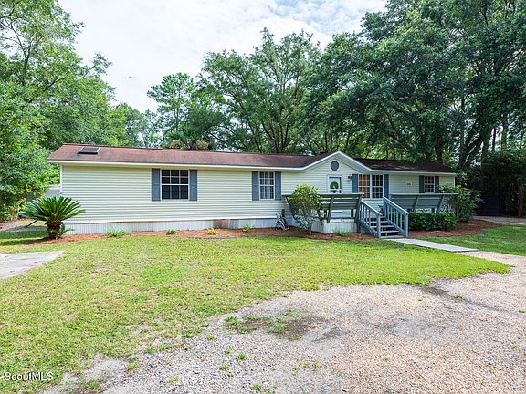 3rd image of 120 Baumgardner Cir