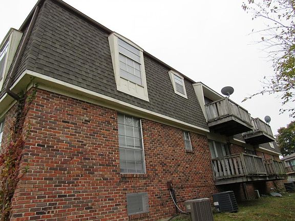 2nd image of 8705 Countryshire Ln APT 4