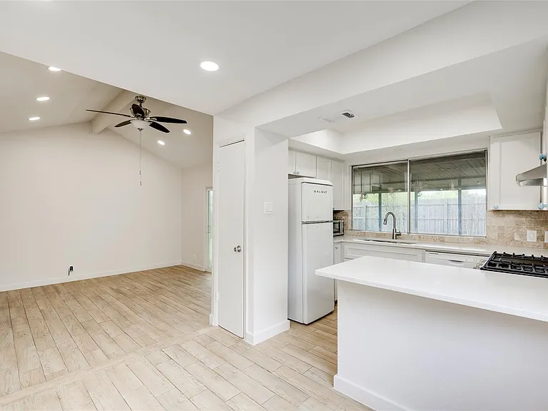 4811 Brushy Ridge Dr — Photo 21