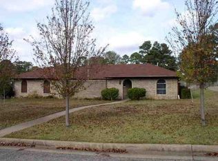 605 Ruthlynn Dr, Longview, TX 75605