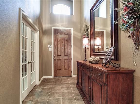 3rd image of 1170 Mission Ln