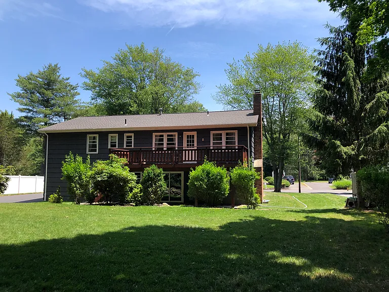 5 Dorchester Ave — Photo 27