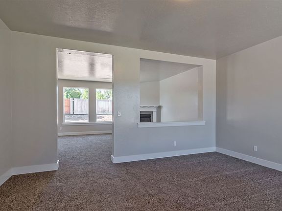 3rd image of 12053 W Hiawatha Dr