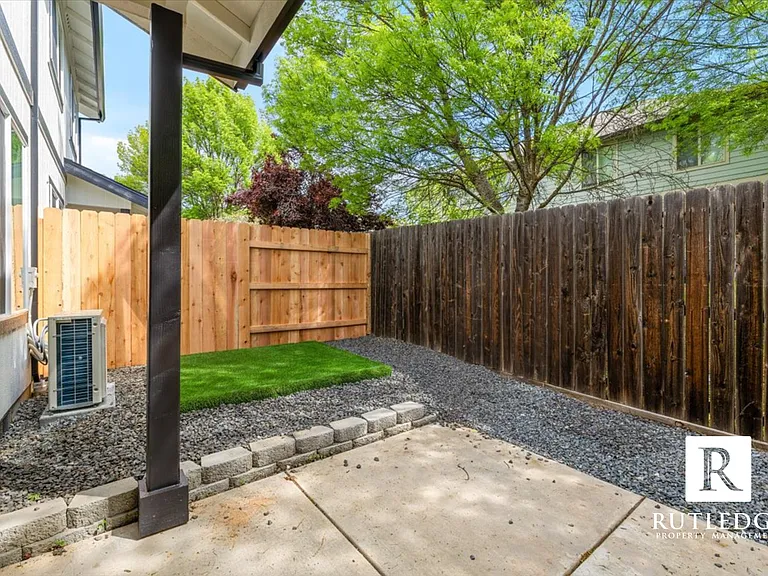 117 Bailee Way — Photo 23