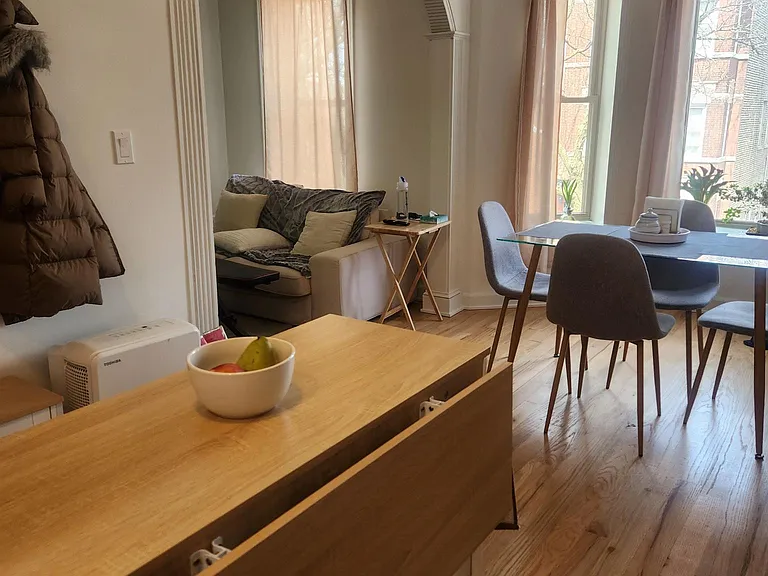 2233 W Cullerton St #2 — Photo 5