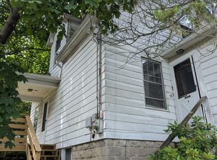 10 Staples St, Danbury, CT 06810
