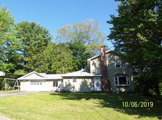 29 Carrier Ct, Auburn, ME 04210