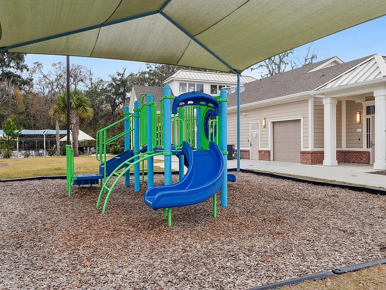 Broad River Village Apartment Homes — Photo 37