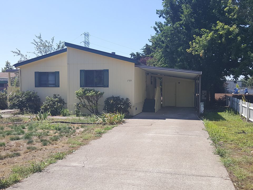 2nd image of 759 Scotts Glen Dr