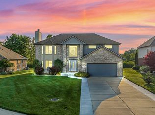 32750 Greenwood Dr, Chesterfield, MI