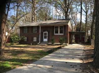 8458 Stonewall Jackson Dr, Jonesboro, GA 30238