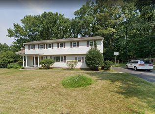6 Dorset Way, Edison, NJ 08820