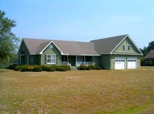 3283 Whitehall Rd, Whiteville, NC 28472