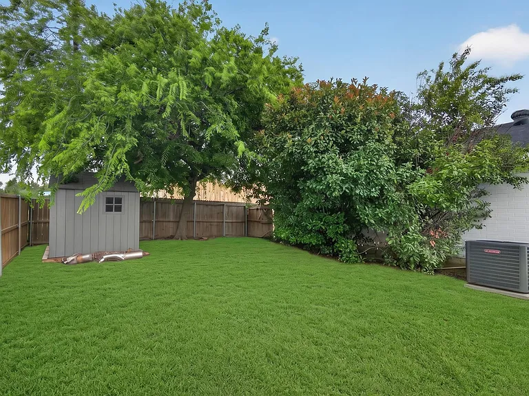 2964 Vista Pkwy — Photo 28
