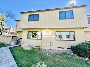 6296 Saint Johns Dr, Eden Prairie, MN 55346