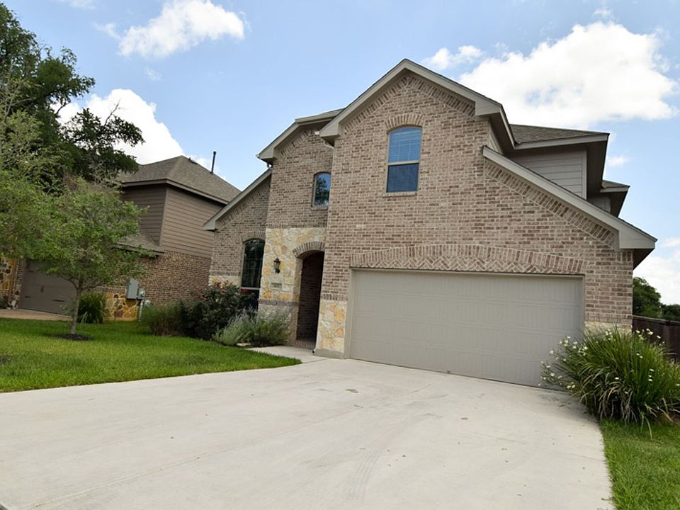 1st image of 4011 Gloucester Dr