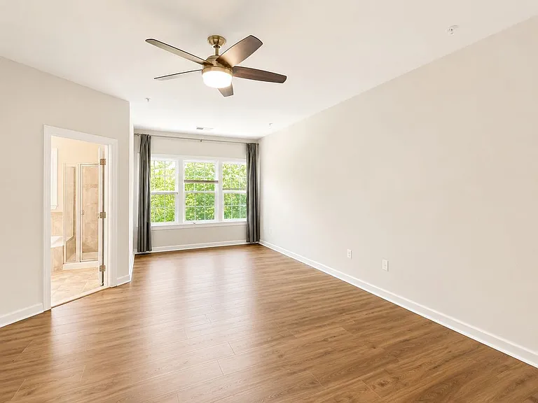 9706 Braidwood Ter — Photo 18