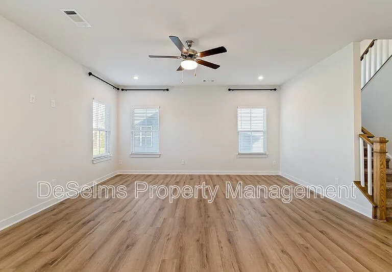 3820 Pitchers Ln — Photo 24