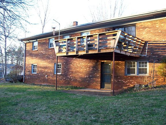 2nd image of 317 Monticello Dr