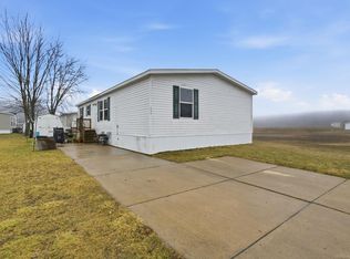 1829 Ponderosa Ave, Columbus, MI