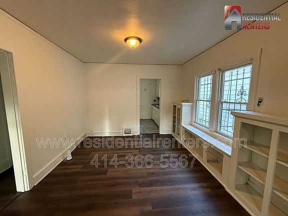 4th image of 5560 N 40th St
