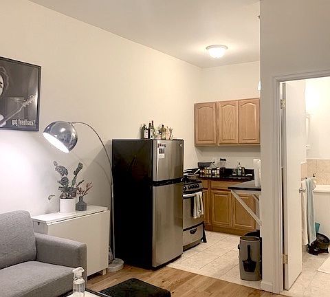 5th image of 408 W 130th St APT 12A