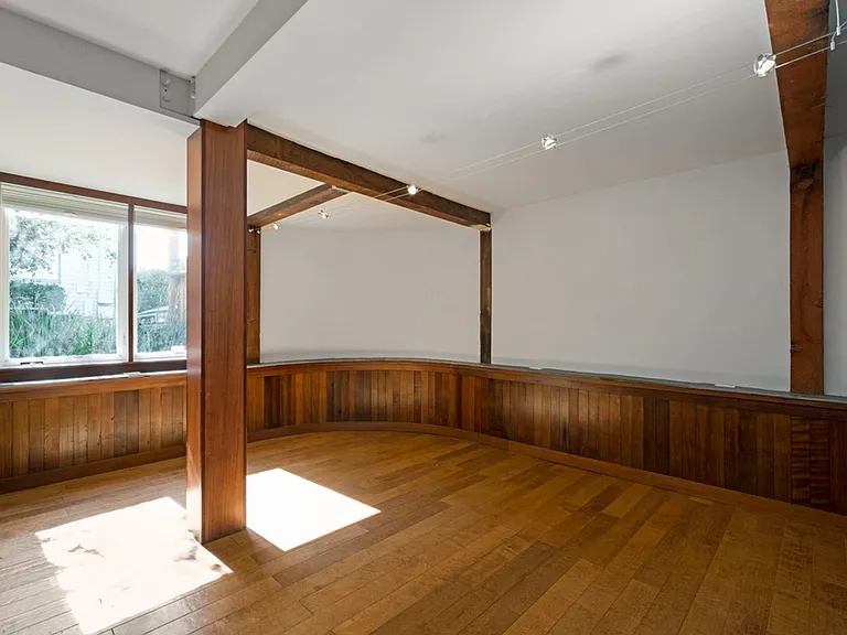 2163 Alameda Ave #B — Photo 10