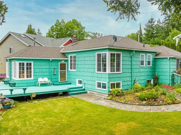 16716 NE 79th Place, Kenmore, WA 98028