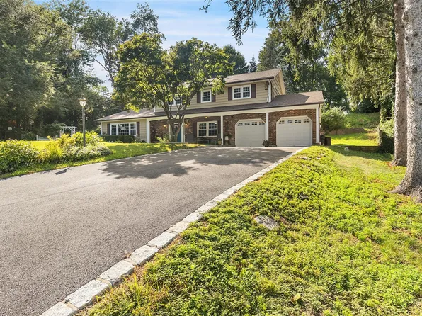 27 McQueen Street, Katonah, NY 10536