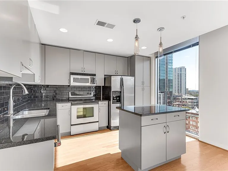 860 Peachtree St NE #1112 — Photo 8