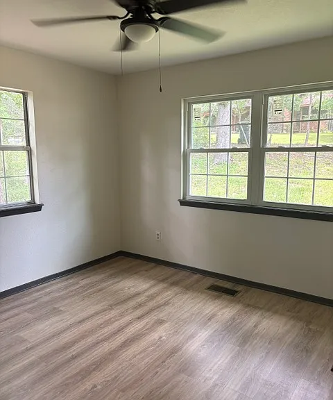 155B Lake Vista Cv — Photo 1