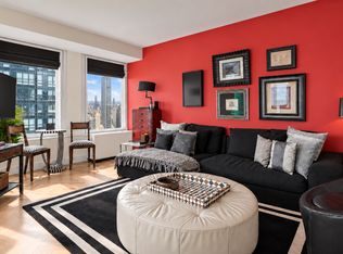 150 W 56th St APT 5003, New York, NY 10019