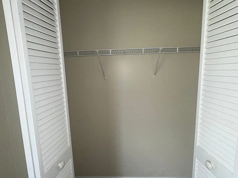 2426 SE Addison St — Photo 26