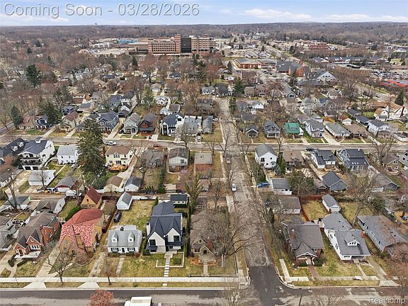 4th image of 339 Wesley St