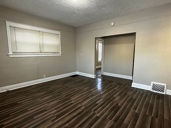 4th image of 1608-1610 12th Ave