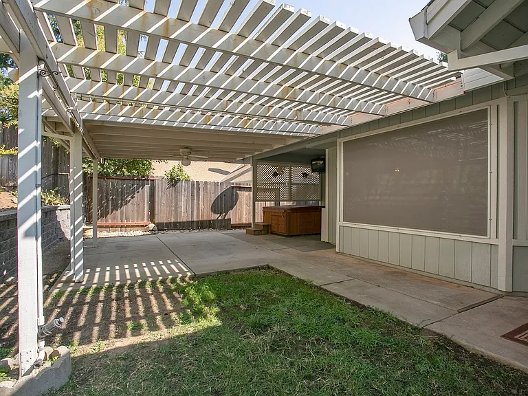5809 Lincoln Ave — Photo 27