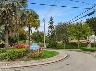 163 SW 28th Rd, Miami, FL 33129