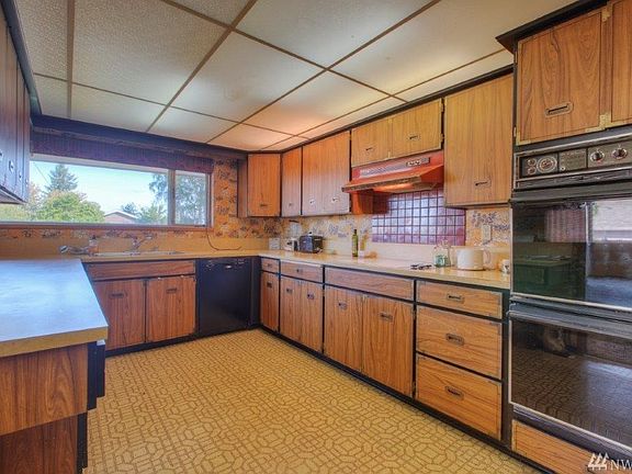5th image of 4123 Palisades Pl W