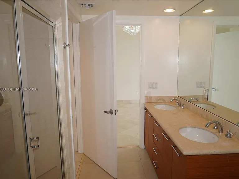 50 Biscayne Blvd #5202 — Photo 110