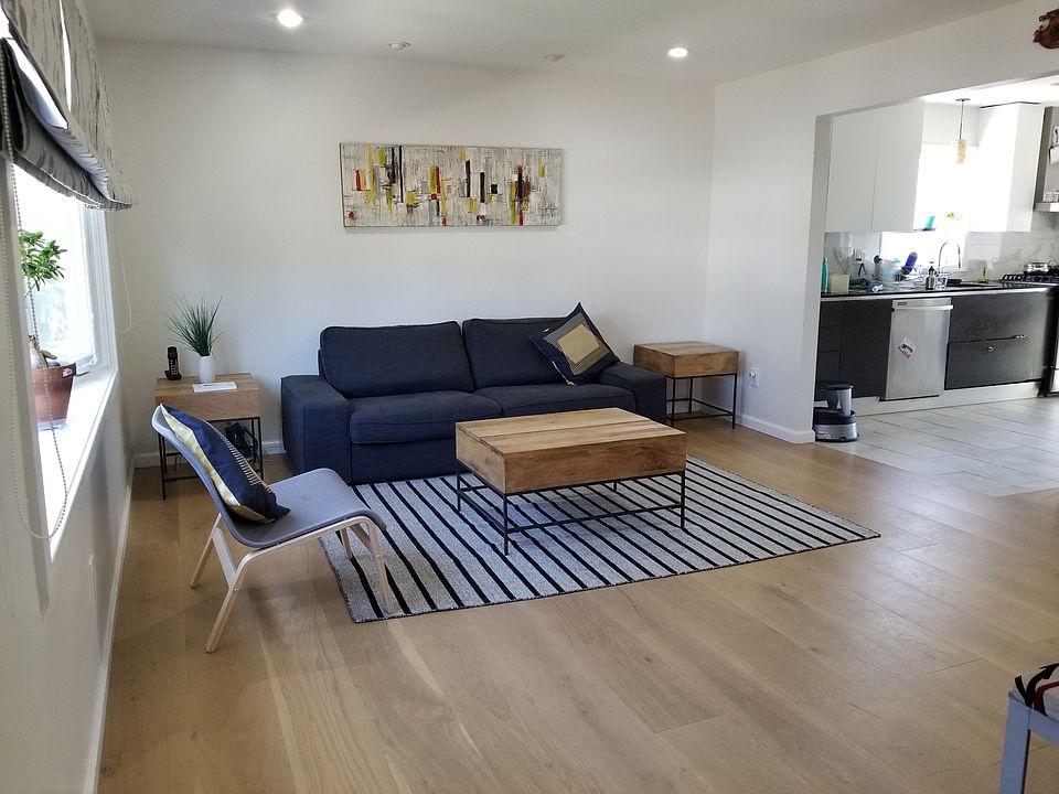 Modern living room