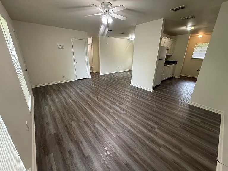 10473 Westridge St — Photo 3