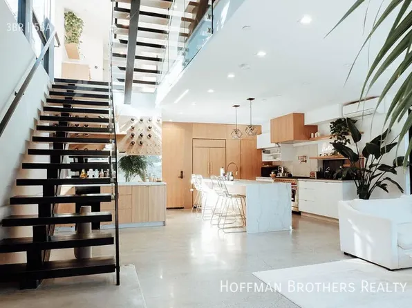 115 Park Pl, Venice, CA 90291