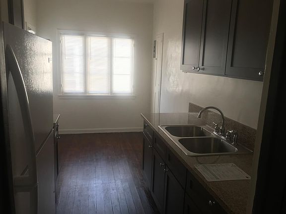 5th image of 619 S Cochran Ave #10