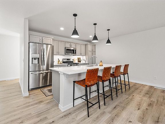 2nd image of 1202 Ronald Way