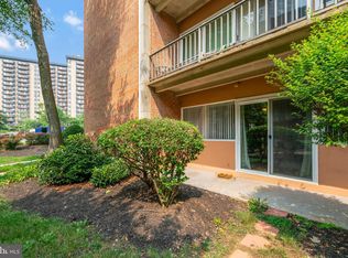 401 N Armistead St APT T9, Alexandria, VA