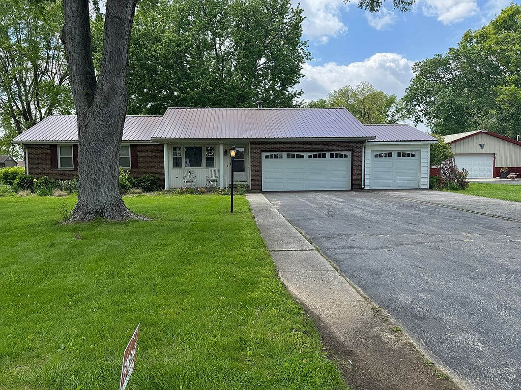 7090 W Crestwood Dr - Property Image