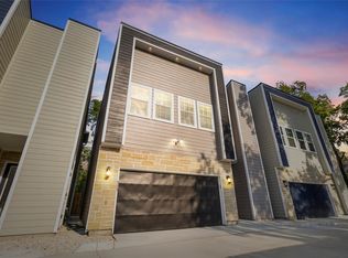 825 Paul Quinn St UNIT B, Houston, TX 77091