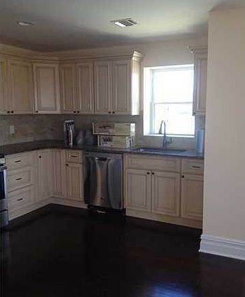 4th image of 1070 Ocean Ave Ste 1