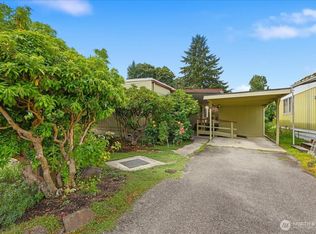 11330 E Riverside Dr UNIT 40, Bothell, WA 98011